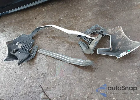 2023 Chevrolet Silverado 1500 4Wd Standard Bed Lt z USA, uszkodzony, nr VIN 2GCUDDED0P1139360